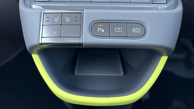 Hyundai INSTER 85kW Cross 49kWh 5dr Auto Electric Hatchback